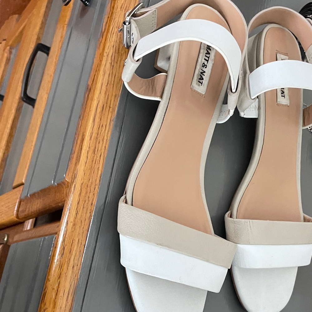 Matt & Nat Women's Cream Sandals